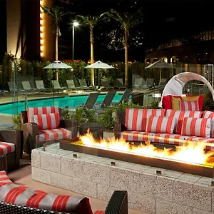 By Marriott Angeles Lax/century Boulevard לוס אנג'לס